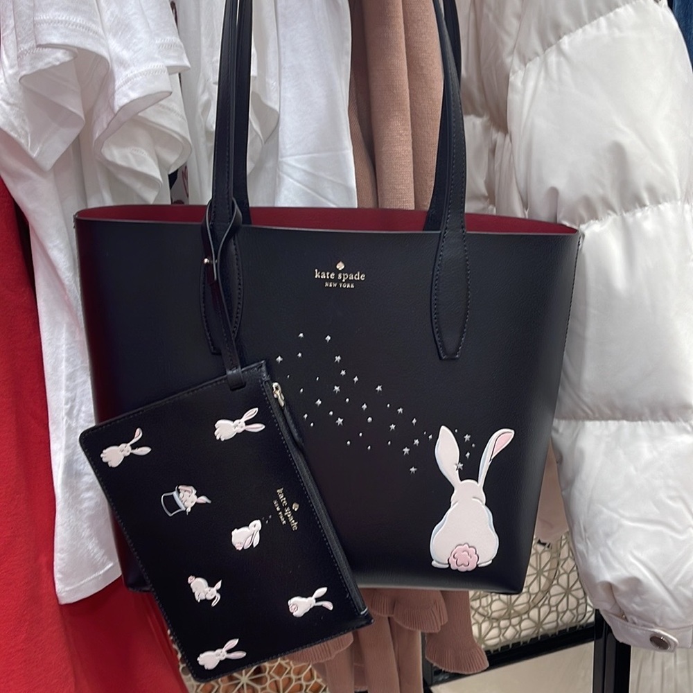 Kate Spade Bunbun Bunny Small Tote Bag
COLOR: Multi
NWT - Picture 3 of 16